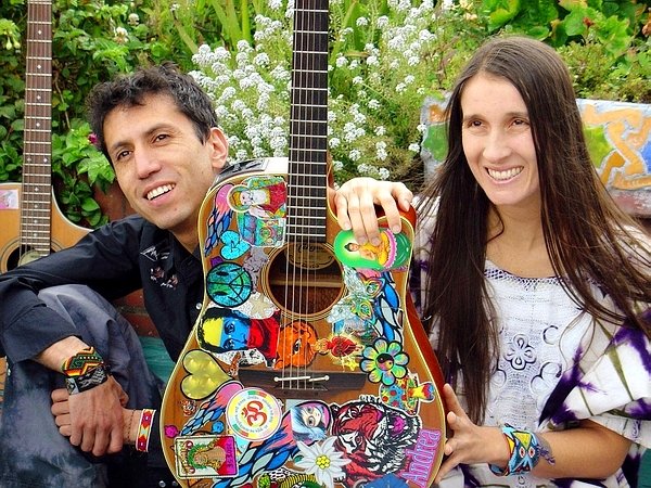 Héctor Buitrago und Andrea Echeverri von Aterciopelados