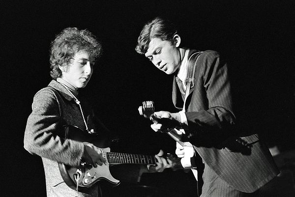 Bob Dylan und Robbie Robertson 1965