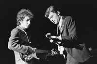 Bob Dylan und Robbie Robertson 1965