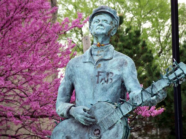 Woody Guthrie Statue in Oklahoma City