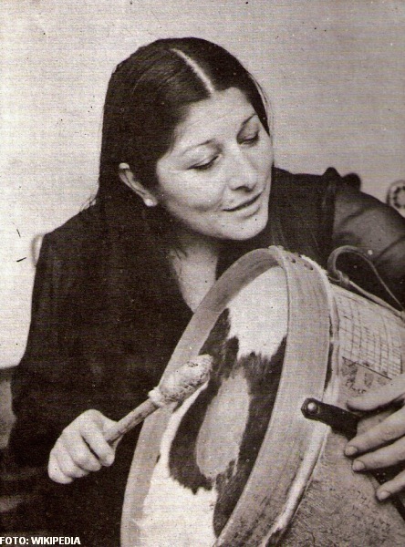 MERCEDES SOSA 1982 * FOTO: WIKIPEDIA  