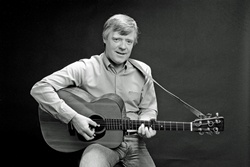 ALISTAIR AL ODONNELL